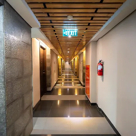 Bedrock Hotel Kuta
