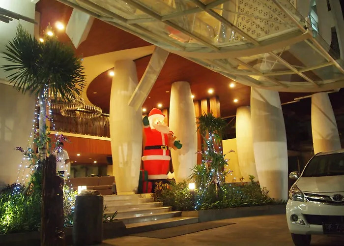 Hotel Bedrock Hotel Kuta 4*