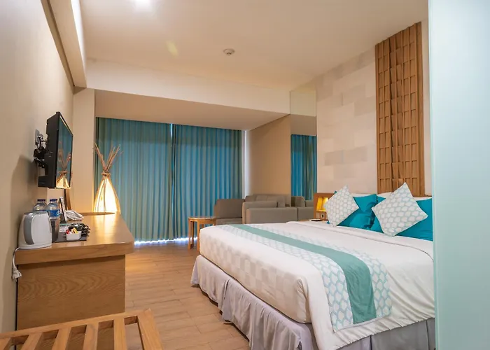 Hotel Bedrock Hotel Kuta 4*