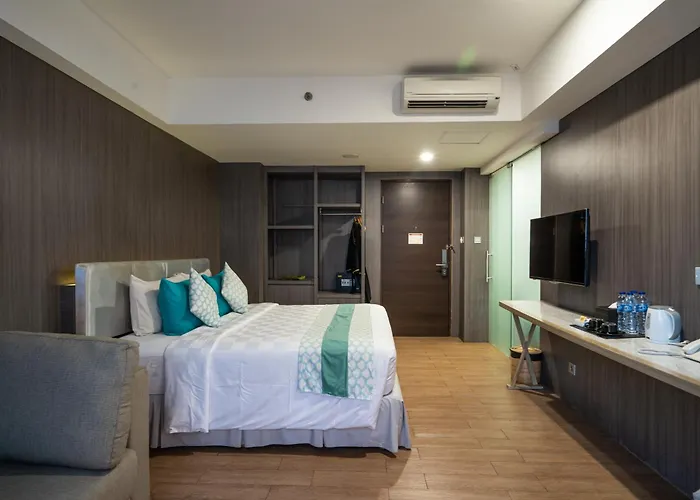 Hotel Bedrock Hotel Kuta