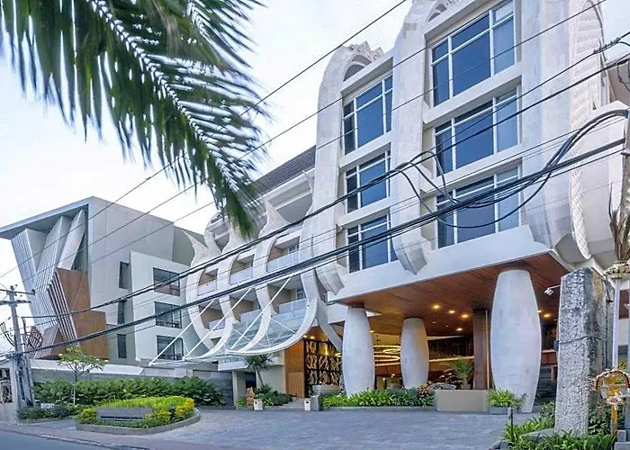 Bedrock Hotel 4*