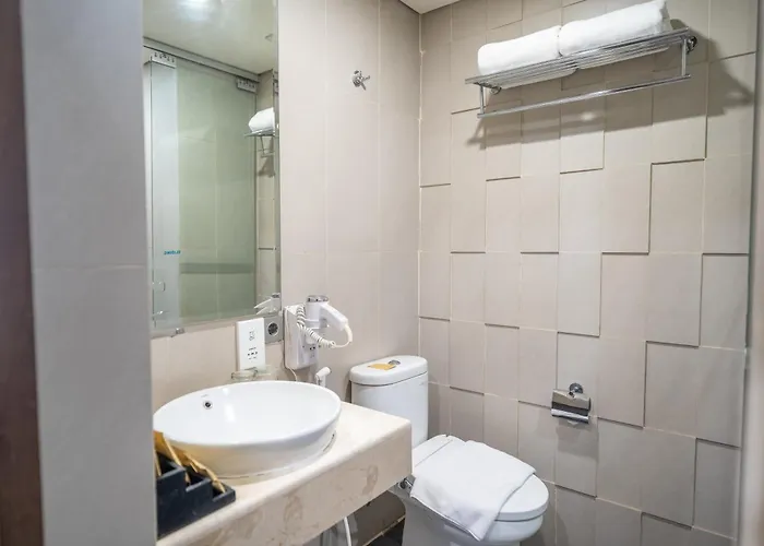 Bedrock Hotel 4*